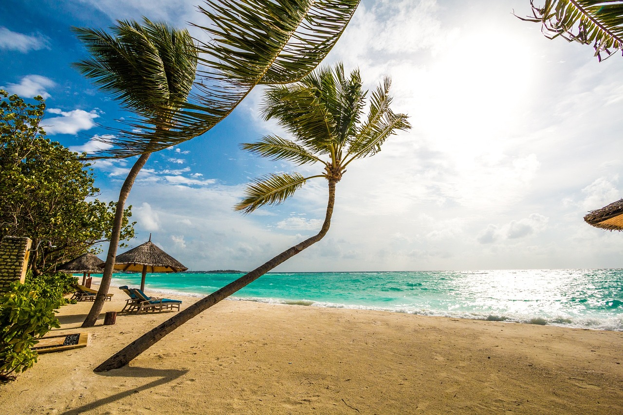 four seasons, kuda huraa, maldives-2083682.jpg