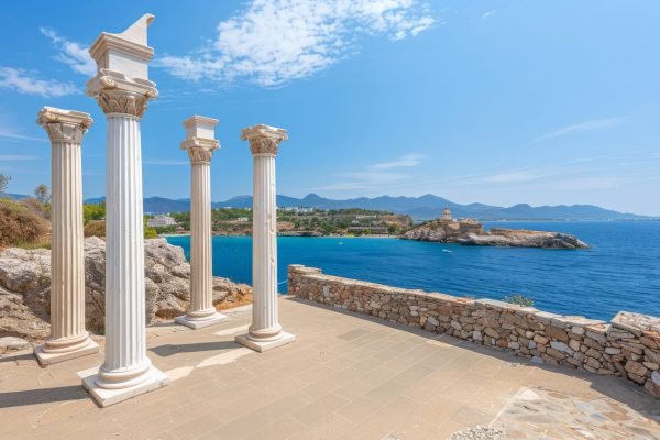 view-ancient-greek-architecture-with-temple-structure